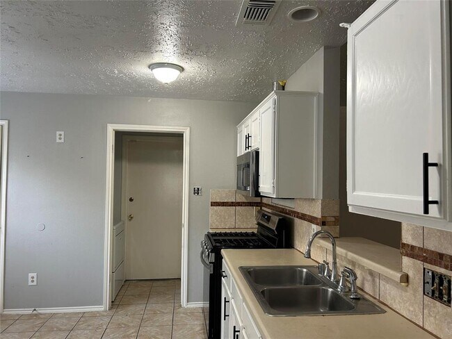 Foto del edificio - 7638 S Glen Willow Ln