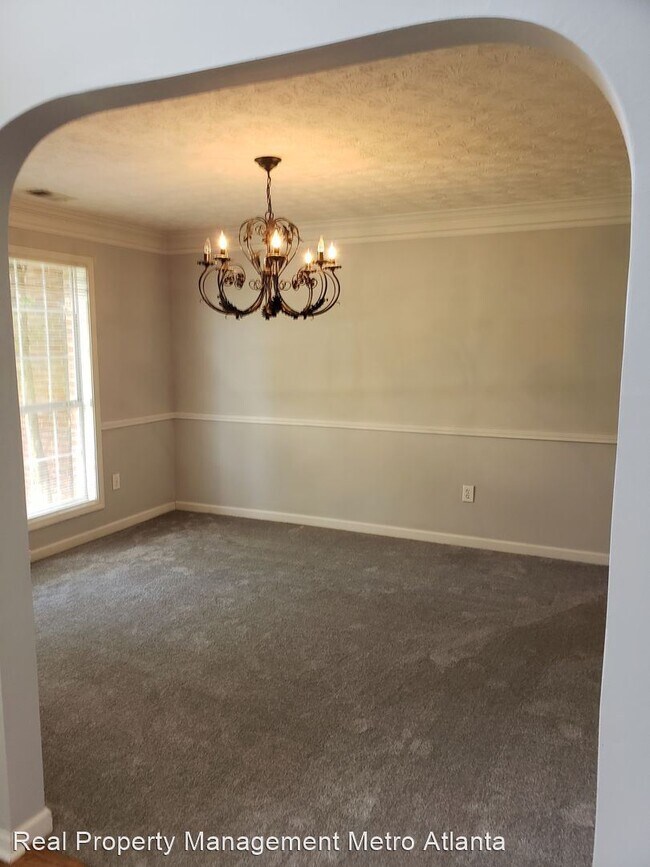 Building Photo - 5 br, 3 bath House - 12121 Olmstead Dr.