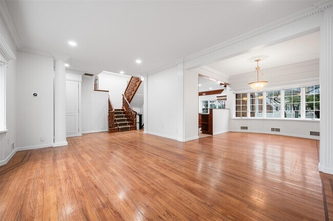 Foto del edificio - 600 Oceanpoint Ave