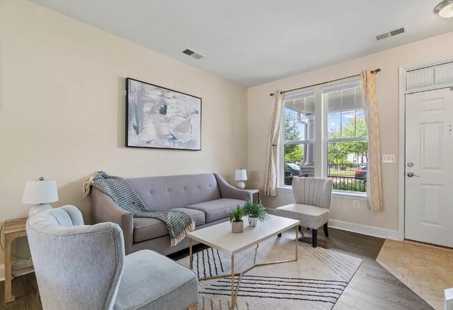 Building Photo - 3501 Cassell Pl NE