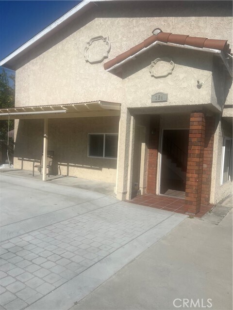 Primary Photo - 384 N Wilson Ave