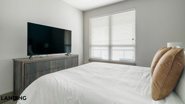 Foto del edificio - 155 Birdsall St