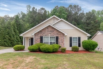 Building Photo - 121 Breckenridge Pointe