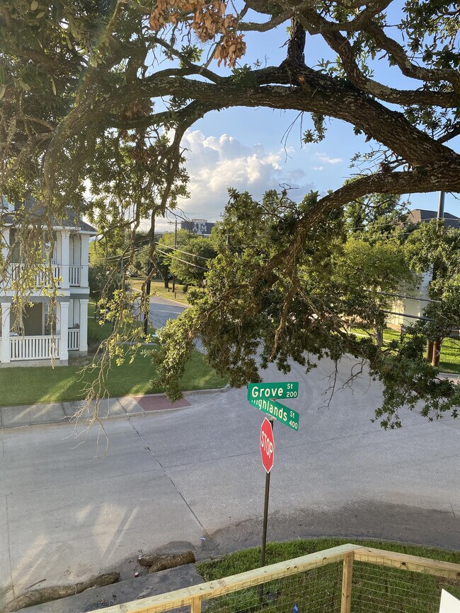 Foto del edificio - 400 Highlands St