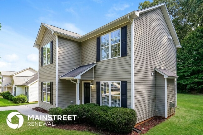 Building Photo - 1209 Maury Ln