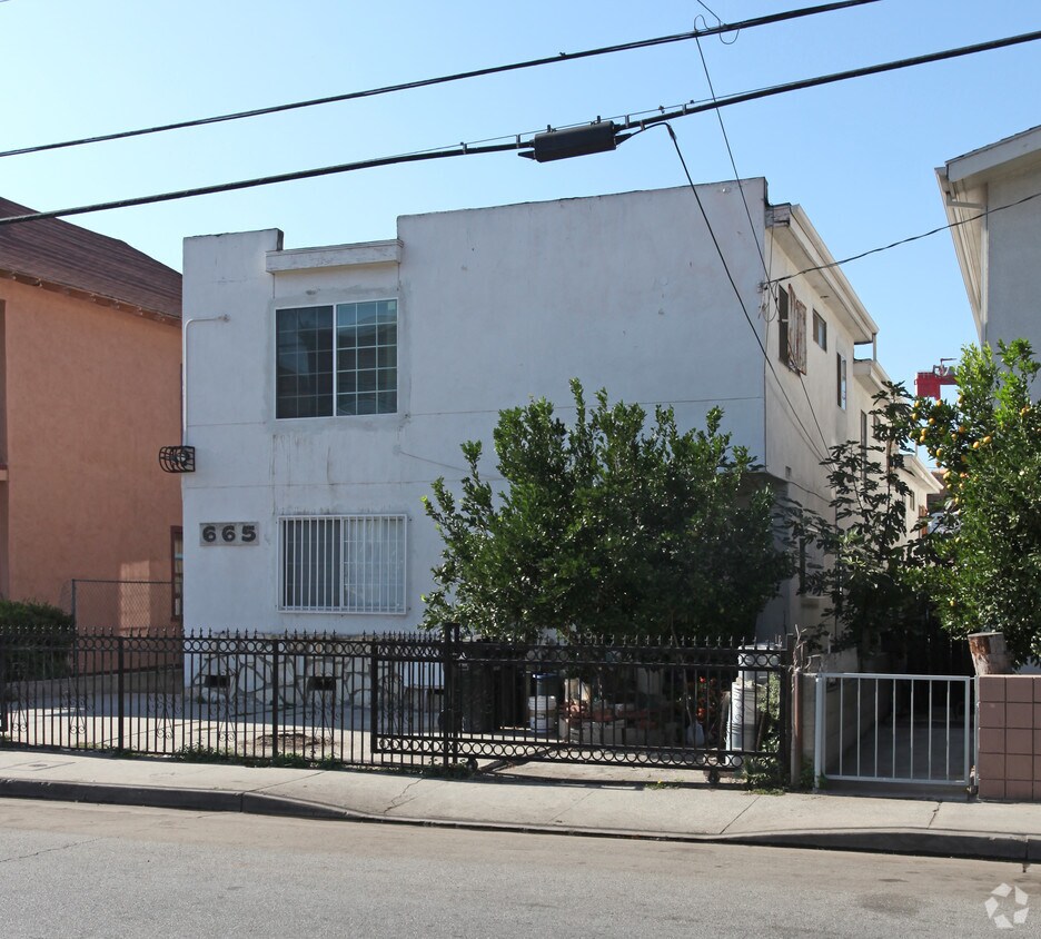 Building Photo - 665 Grand Ave