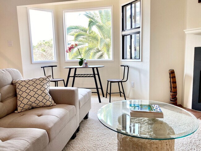 Foto del edificio - 4545 Carpinteria Ave