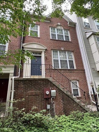 Building Photo - 9631 Athens Pl