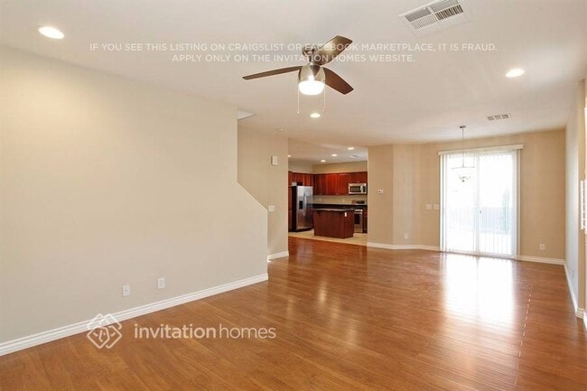 Building Photo - 10541 Danielson Ave