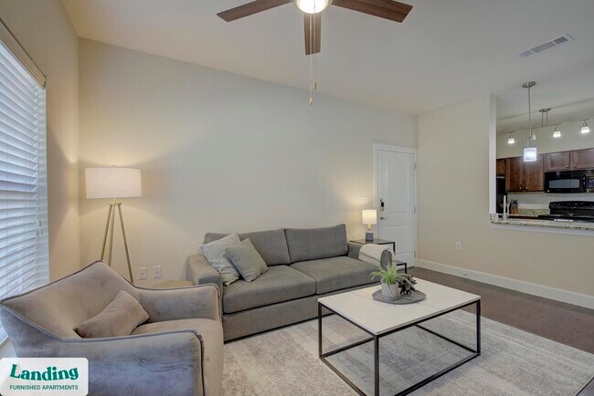 Building Photo - 2745 Westpointe Dr