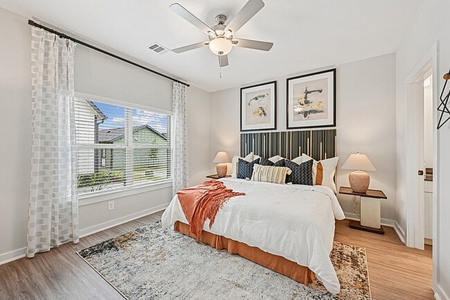 Building Photo - The Everstead at Conroe