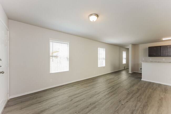 Foto del edificio - 5302 Freshwater Way