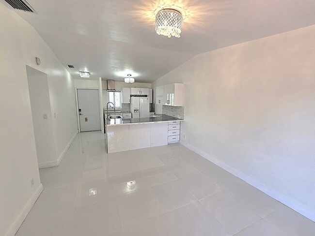 Foto del edificio - 20845 Grouper Dr