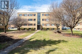 Building Photo - 2043 Prospect St