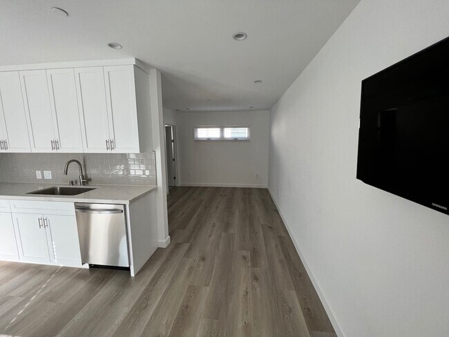 Foto del edificio - 1337 23rd St