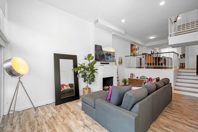 Foto del edificio - 5435 Yarmouth Ave