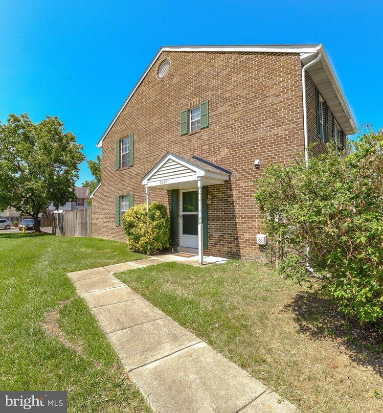 6222 Wolverine Pl, Waldorf, MD 20603 Townhome Rentals in Waldorf MD
