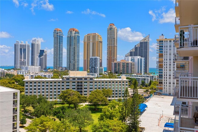 Foto del edificio - 251 174th St