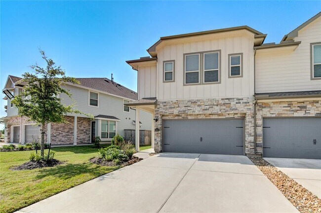 Building Photo - 22635 Sutherland Bend Ln