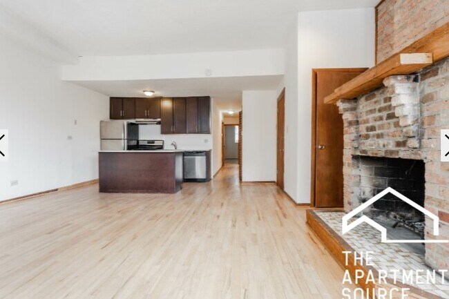 Building Photo - 2523 N Lincoln Ave