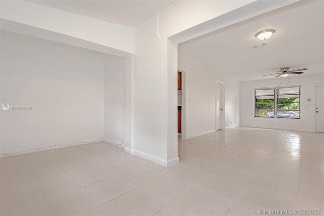 Foto del edificio - 1341 NW 50th Ave