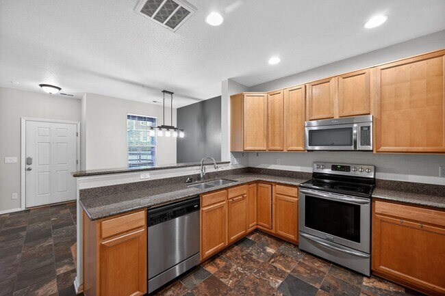 Foto del edificio - 12743 Leyden St