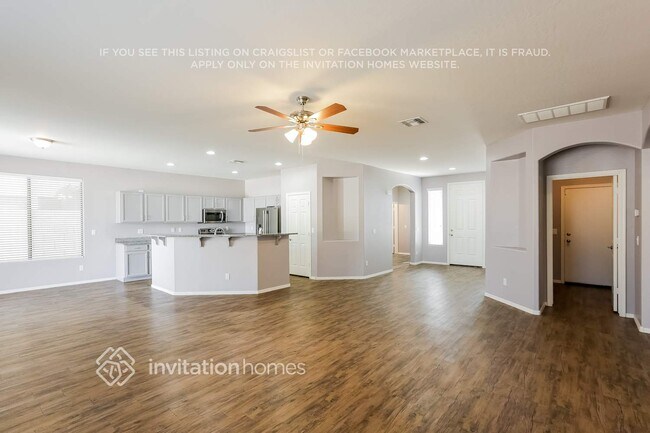 Foto del edificio - 7120 S 24th Ln