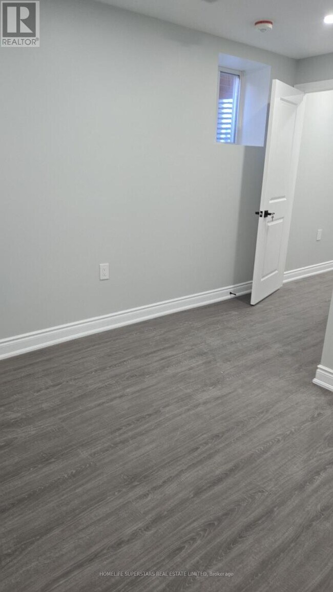 Building Photo - 6 Emerald Coast Trl