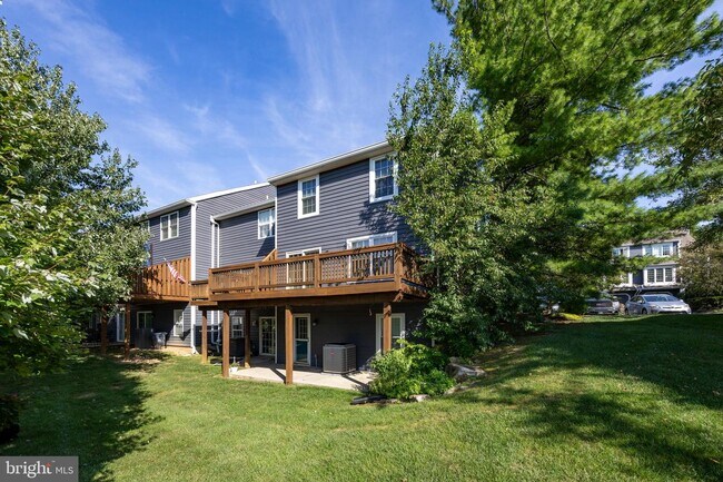 Foto del edificio - 112 Whistling Swan Ln