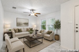 Foto del edificio - 21927 Pelican Creek