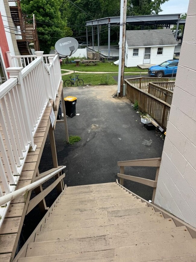 Building Photo - Welcome to the heart of downtown Historic ...