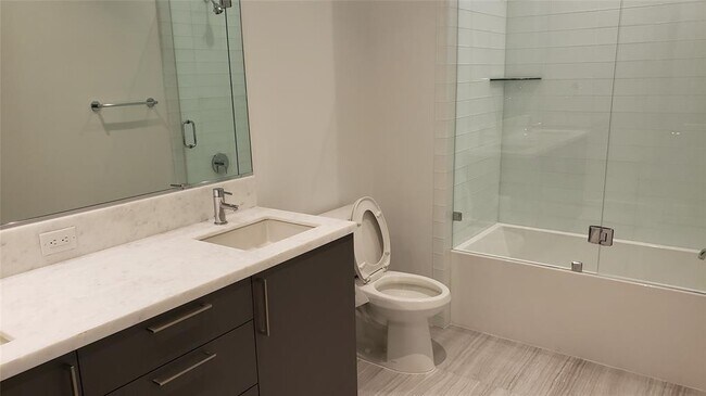 Foto del edificio - 4521 San Felipe St
