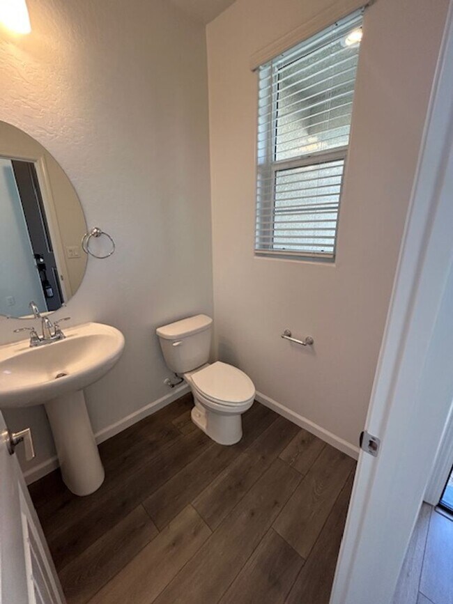 Foto del edificio - ***Move-In Special - $500 off 1st month's ...