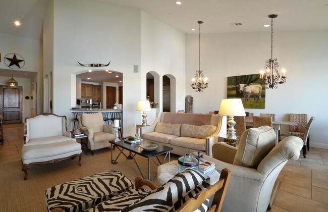Building Photo - 127 Marina Village Cove