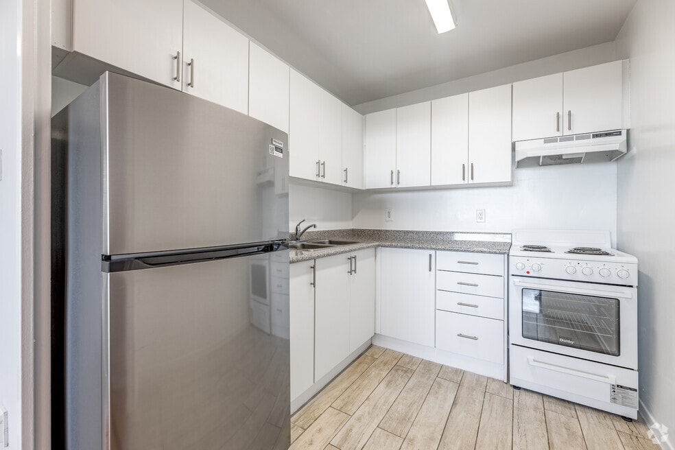 Gallery Detail: Apartments Near Billy Bishop Toronto City Airport For Rent