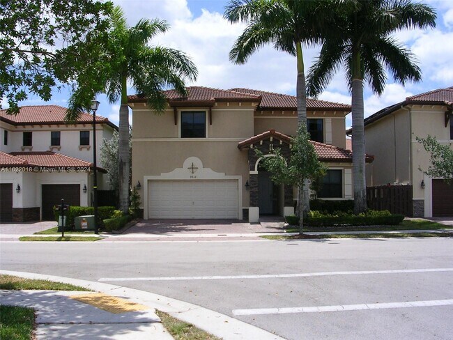 Foto del edificio - 9832 NW 87th Terrace