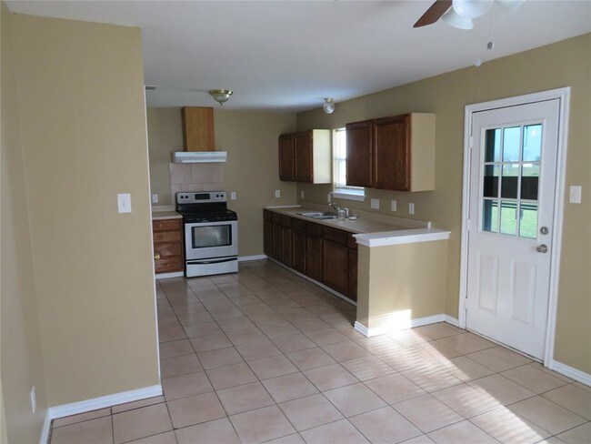 Foto del edificio - 7207 Meadowgreen Ln