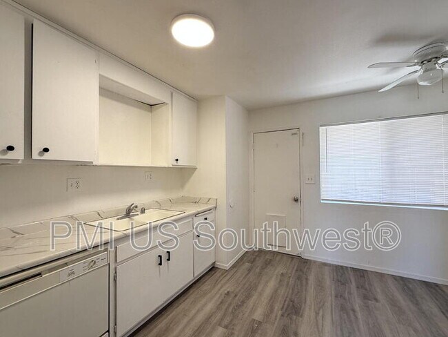 Foto del edificio - 1705 Trane Rd