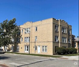 Building Photo - 6000 W Seminole St