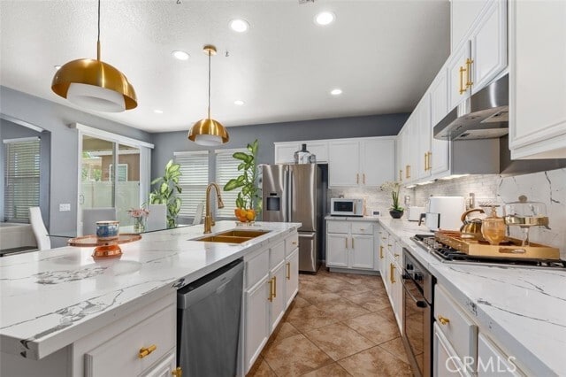 Building Photo - 62615 S Starcross Dr