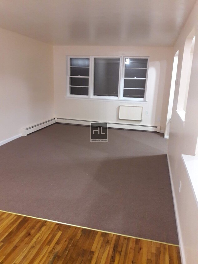 Primary Photo - EAST 69 STREET