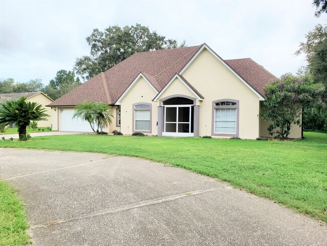 Building Photo - 3282 Majestic Oak Dr