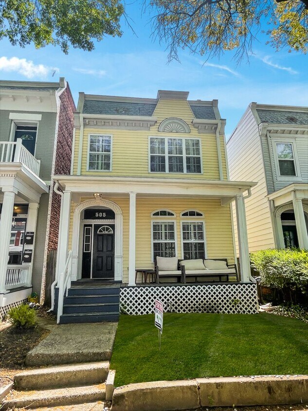 Primary Photo - Gorgeous Victorian home in Church Hill