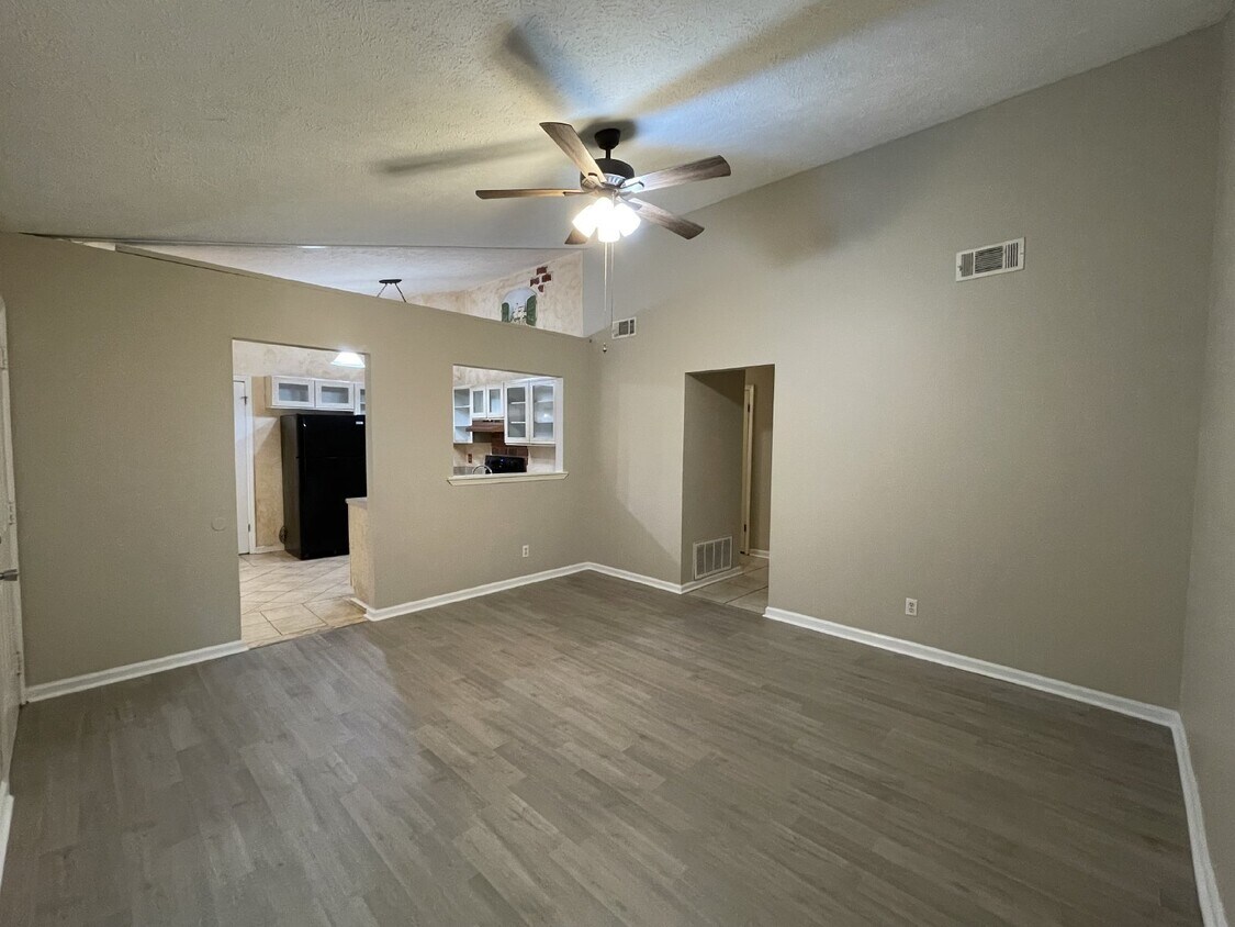 Foto principal - Home For Rent