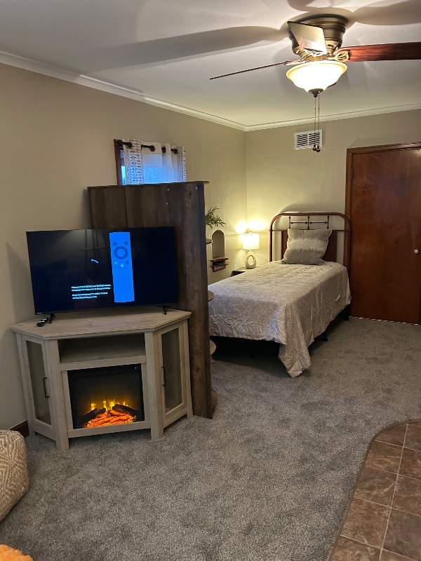 Foto del edificio - 320 W Hayes St