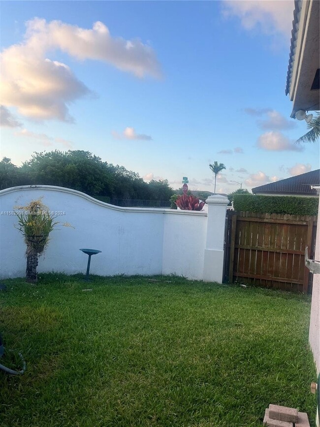 Foto del edificio - 22655 SW 102nd Ct