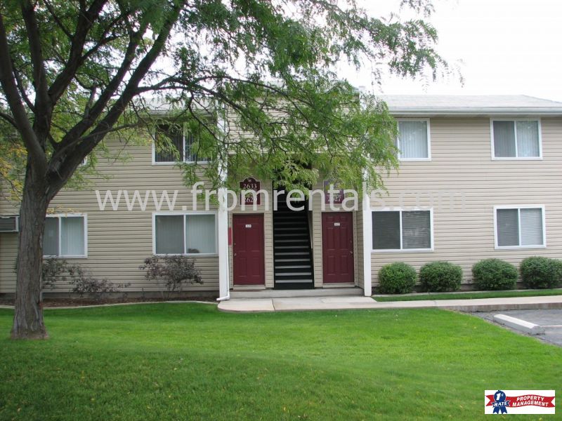 Building Photo - 2815 S Broxon Ln