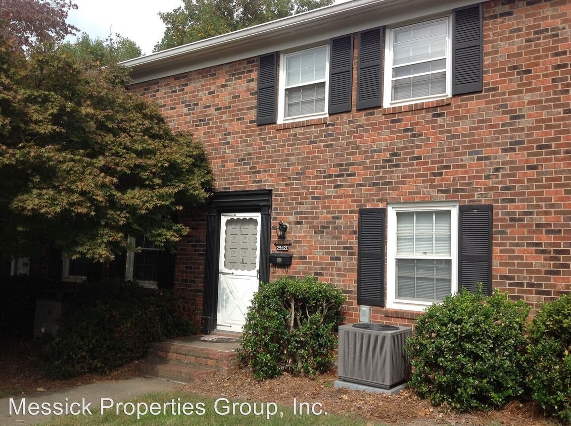 Primary Photo - 3 br, 2.5 bath House - 2942-C St. Mark's Road