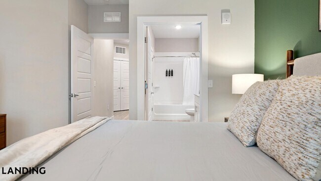 Foto del edificio - 3060 Southcreek Blvd