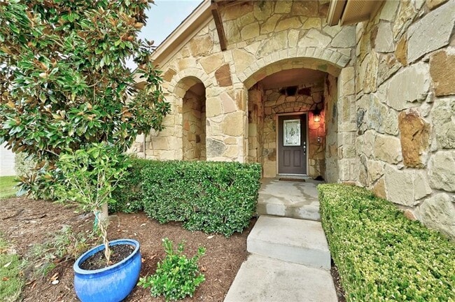 Building Photo - 255 Harris Dr
